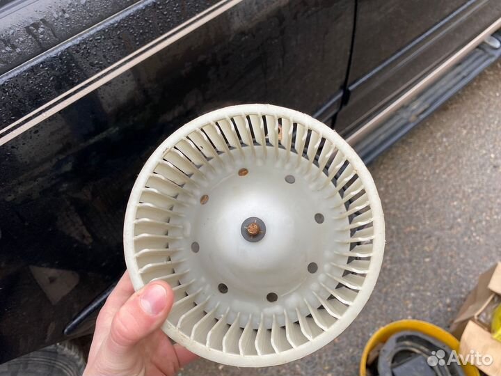 Моторчик печки Ford Expedition 1