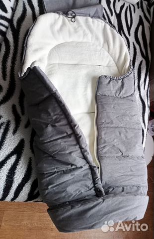 Меховой конверт в коляску