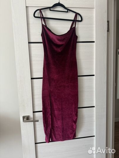 Вечернее платье