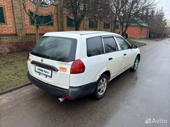 Nissan AD 1.3 AT, 2003, 160 000 км