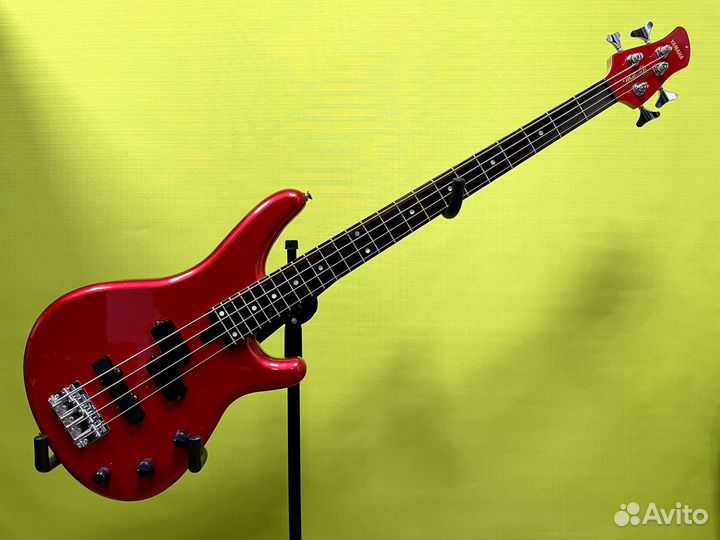 Бас гитара Yamaha MB-40