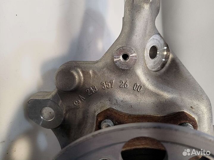 Кулак задней подвески со ступицей Mercedes W213