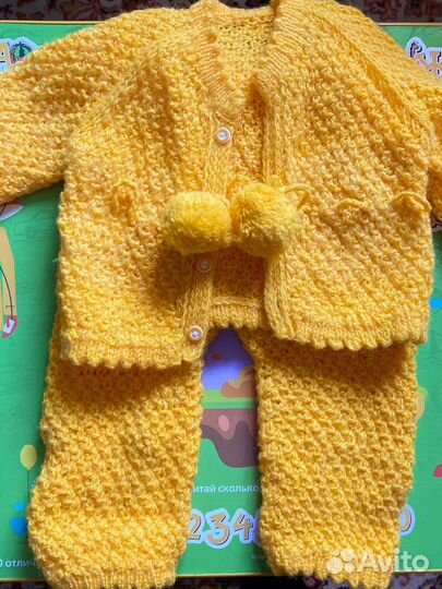 Вязанный косюм детский 6-9 месяцев