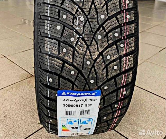 Triangle IcelynX TI501 205/50 R17 93T