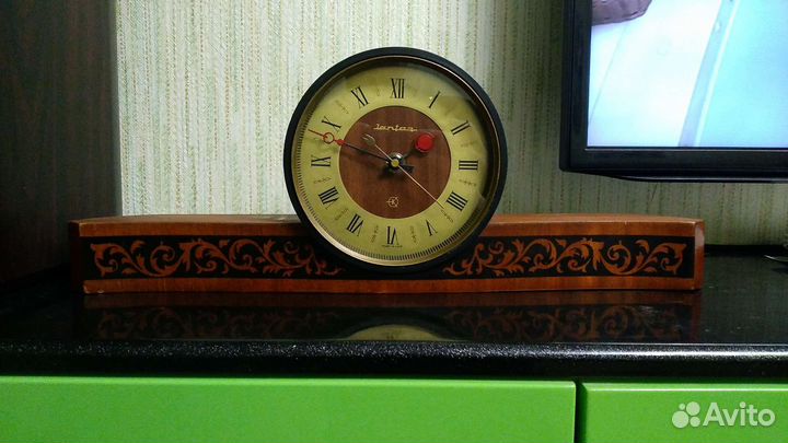Настольные каминные часы Янтарь, СССР