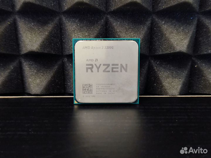 Процессор AM4 AMD Ryzen 3 3200G