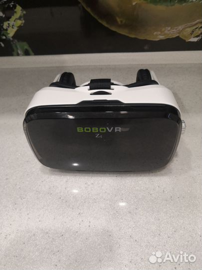Bobovr Z4