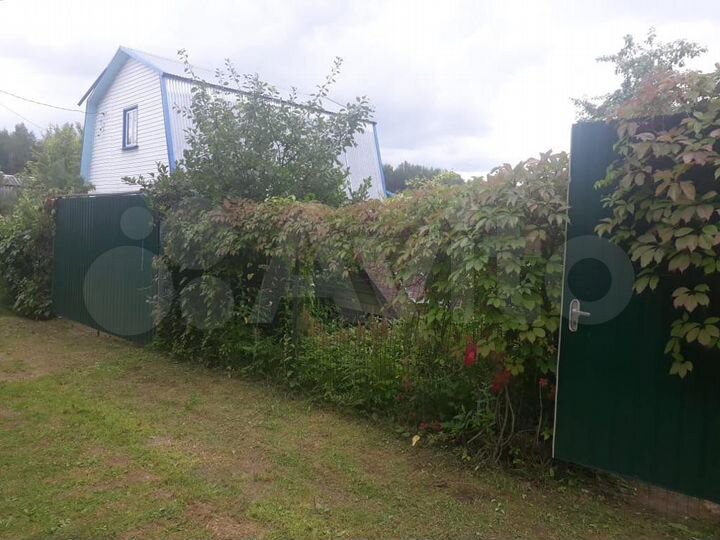 Дача 30 м² на участке 5 сот.