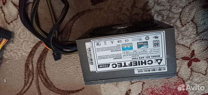 Блок питания для пк chieftec 750W