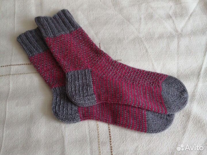 Носочки женские, вязан. методом Хеликс