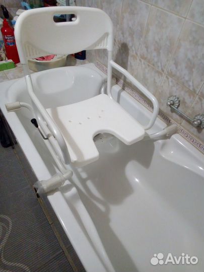 Сиденье для ванны с поручнями вращающийся nova