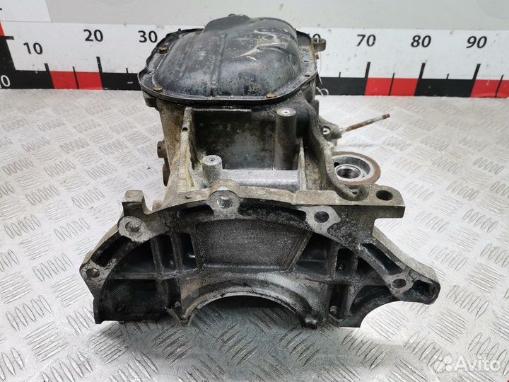 Поддон двигателя Toyota Corolla 9
