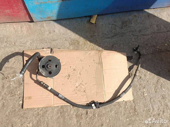 Насос гидроусилителя Freelander 2 2.2d 190л.с