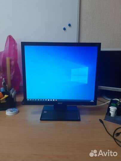 Монитор Viewsonic Q2202wb
