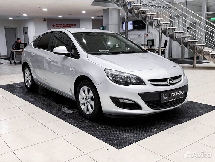 Opel Astra 1.6 МТ, 2013, 140 001 км