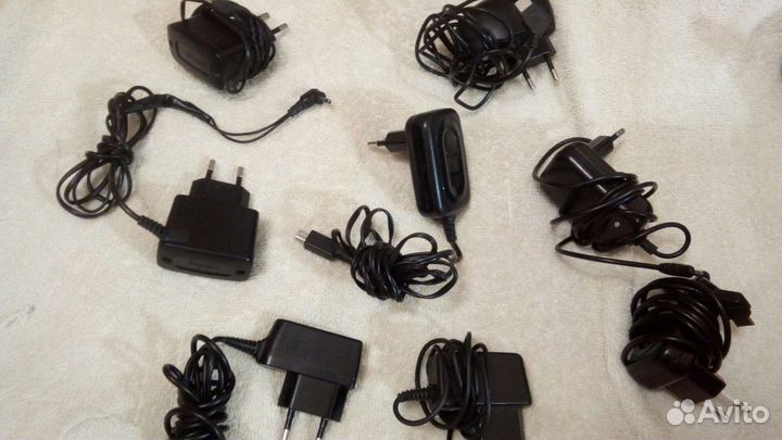 Зарядное устройство Siemens/Samsung/Nokia/Moto