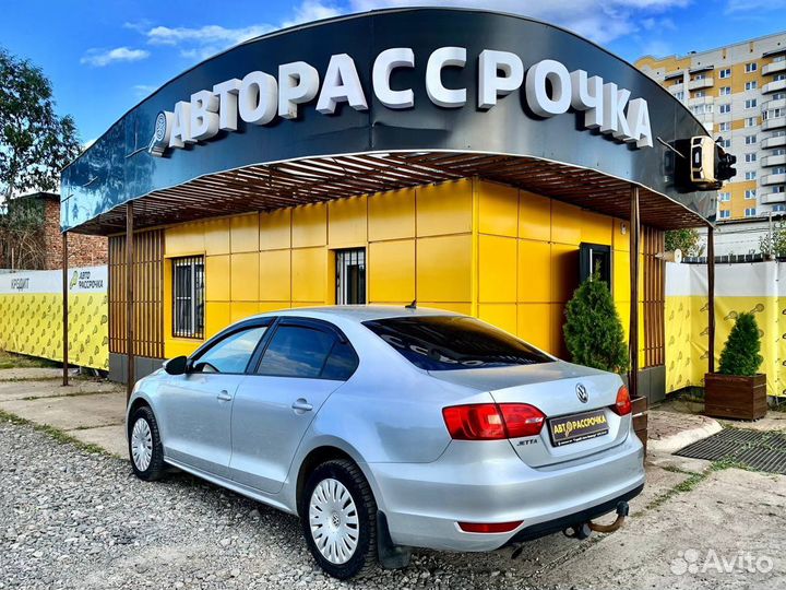 Volkswagen Jetta, 2013