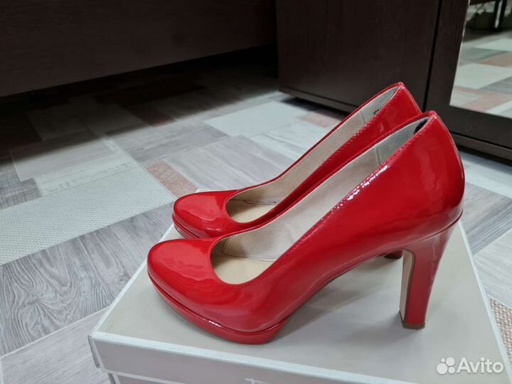 Туфли красные