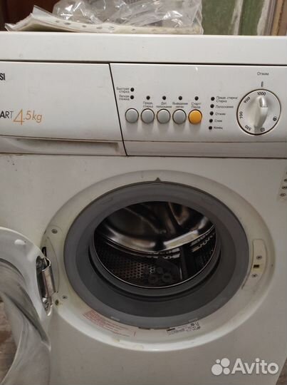 Машинка стиральная zanussi