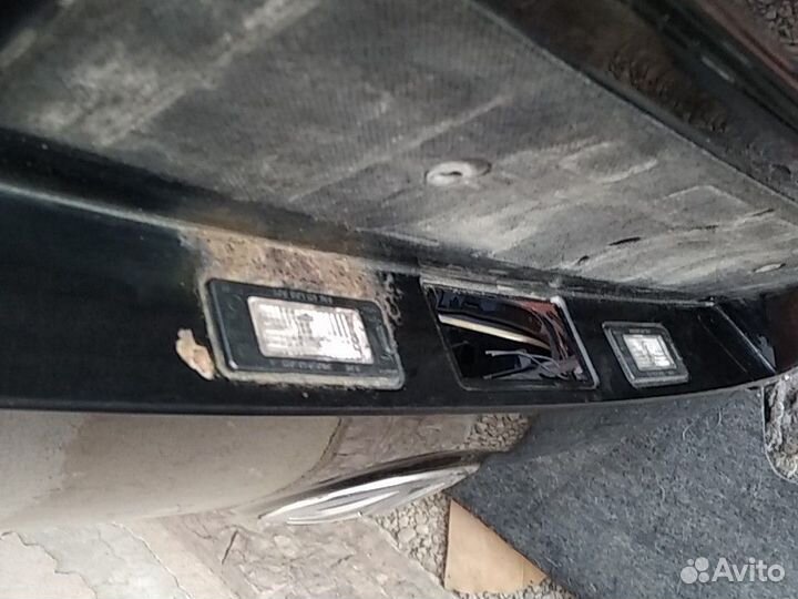 Крышка багажника на Фольксваген Пассат B6 универса