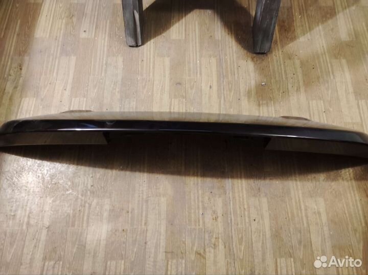 Спойлер крышки багажника Nissan patrol y62