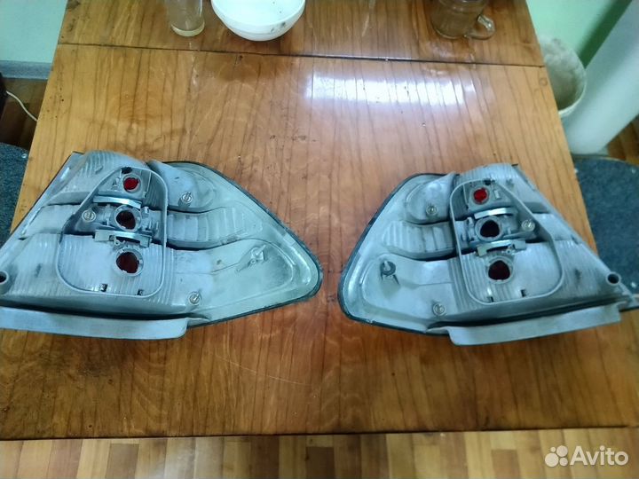 Задние фонари тойота виндом