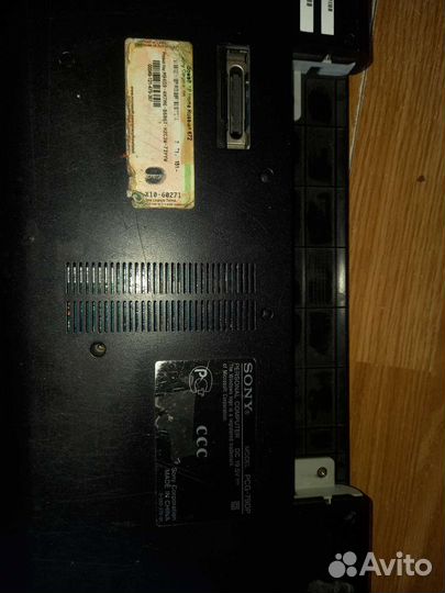 Ноутбук Sony Vaio pcg-79dp
