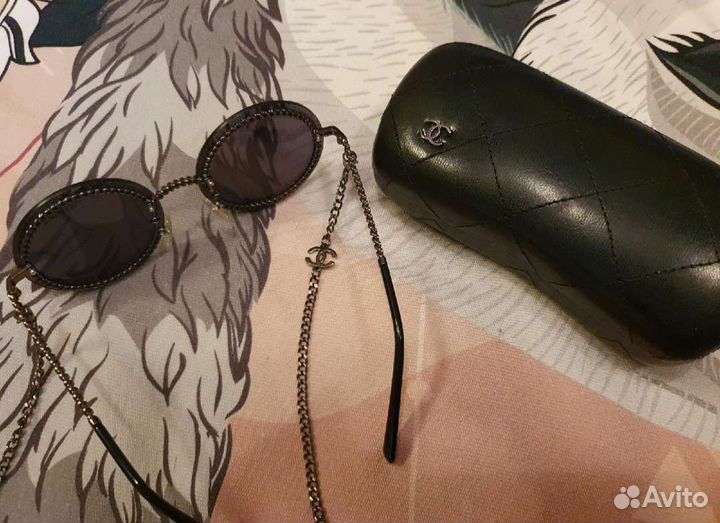 Солнцезащитные очки