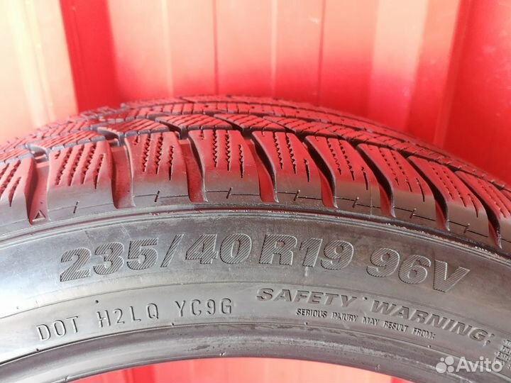 Kumho WinterCraft KW27 235/40 R19