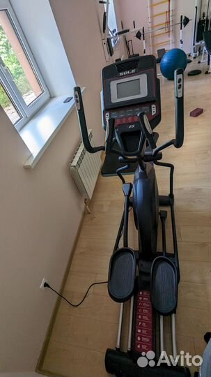Эллиптический тренажер Sole Fitness E25 2019