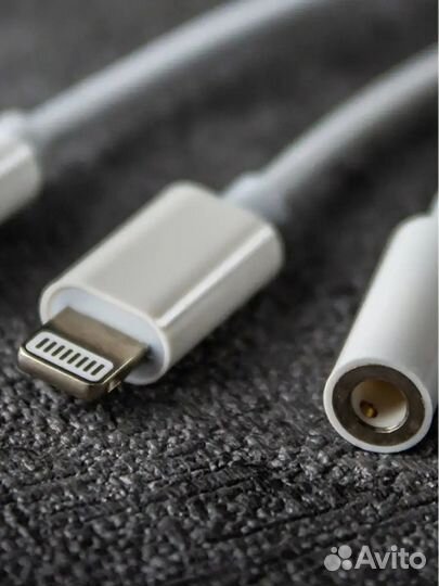 Переходник для наушников Lightning to Jack