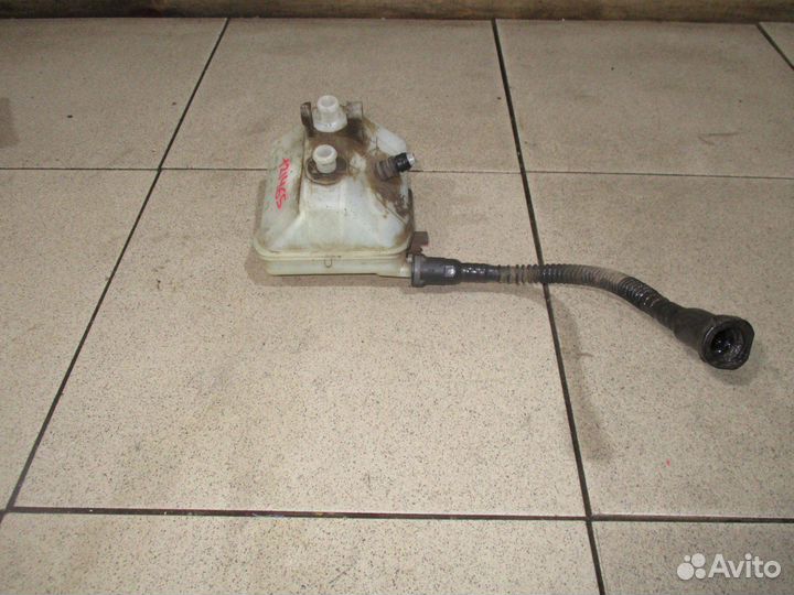 Бачок главного тормозного цилиндра Peugeot Partner