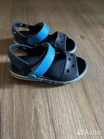 Сандалии crocs детские