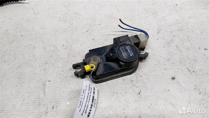 Электропривод замка двери передней правой Mitsubi