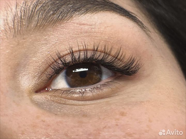 Наращивание ресниц модель