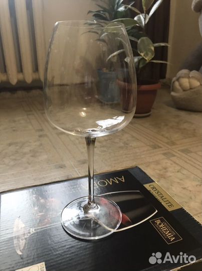 Набор из двух очень больших фужеров