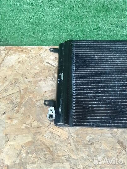 Радиатор кондиционера Volkswagen Sharan 7M3820411