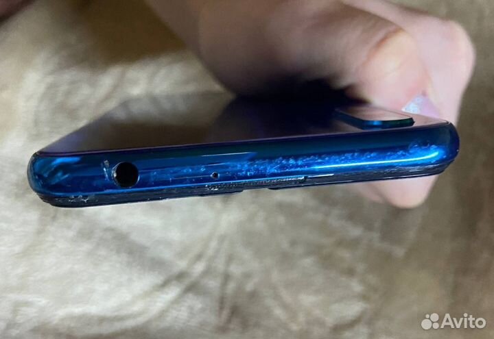 Телефон Honor 30i