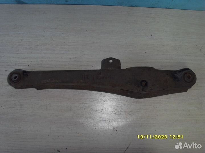 Рычаг задний поперечный 4113A011 Mitsubishi Lancer