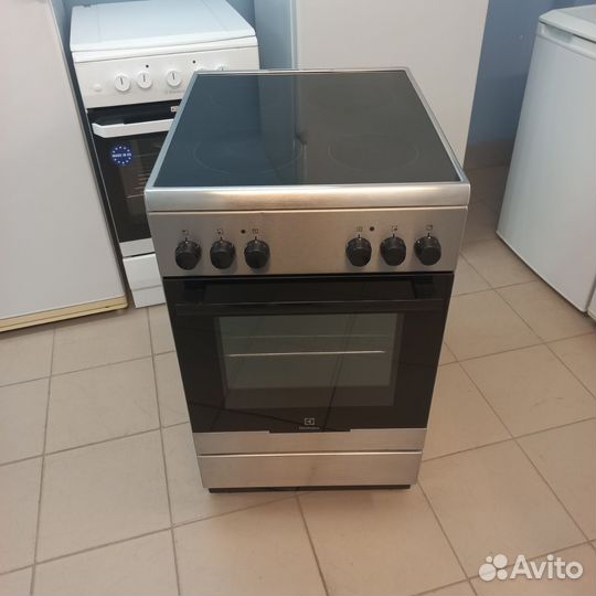 Плита электрическая стеклокерамика. Доставка