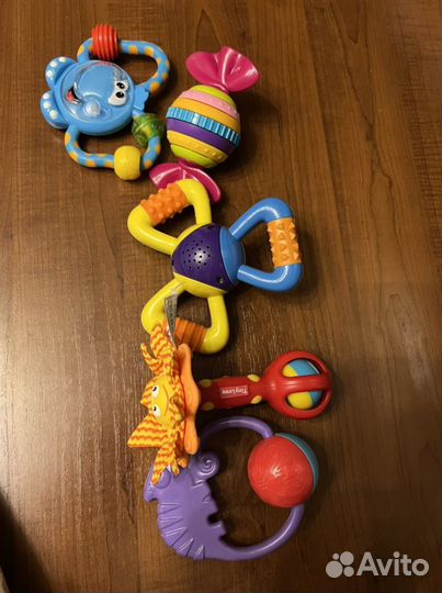 Игрушки погремушки комплектом или поштучно