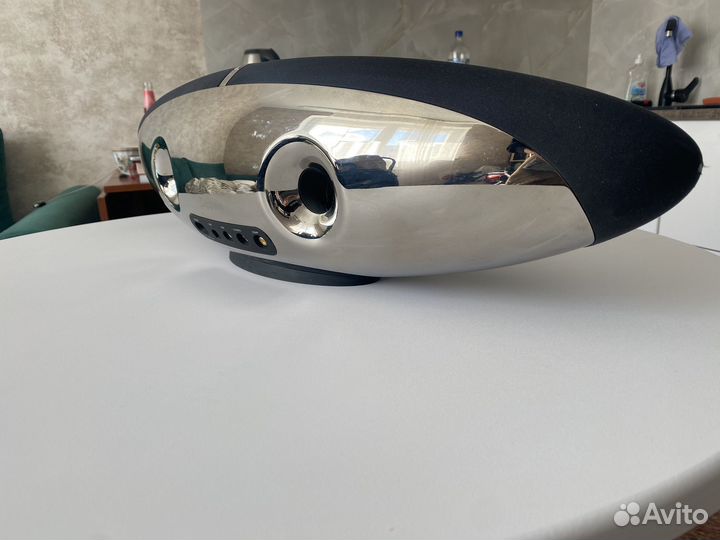 Акустическая система Bowers Wilkins Zeppelin