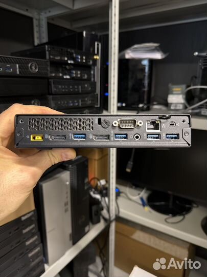 ThinkCentre m900 i5-6 8/256 w/b