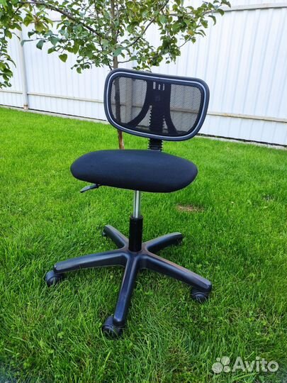 Компьютерное кресло бу детское