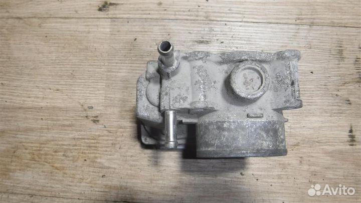 Заслонка дроссельная электрическая Toyota Corolla