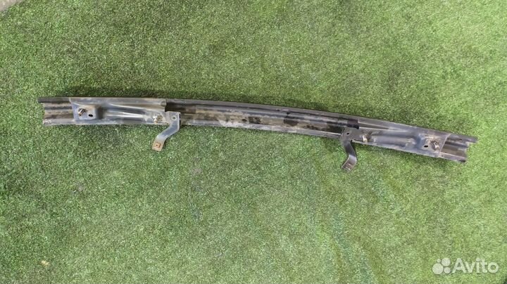 Усилитель бампера передний Ford Explorer 3 4 2004