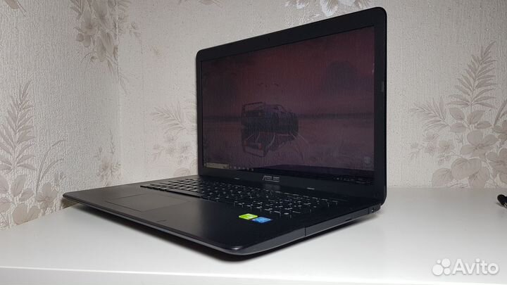 Игровой ноутбук Asus 4ядра/2видеокарты/8Gb/SSD