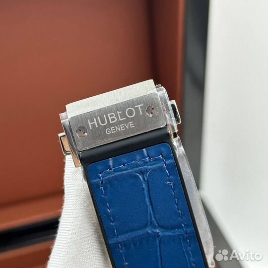 Часы Hublot Classic Fusion Blue Dial