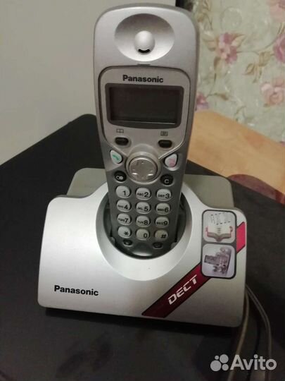Стационарный телефон Panasonic серебристый