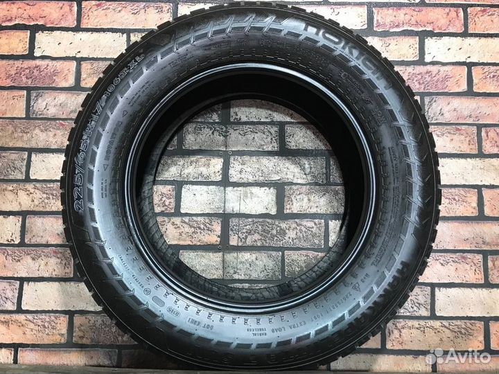 Nokian Tyres Hakkapeliitta 7 SUV 225/65 R17